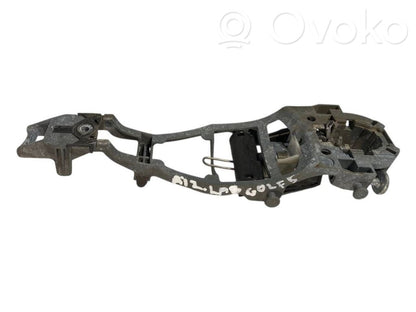 Aizmugurē turētājs / kronšteins ārējam atvēršanas rokturim