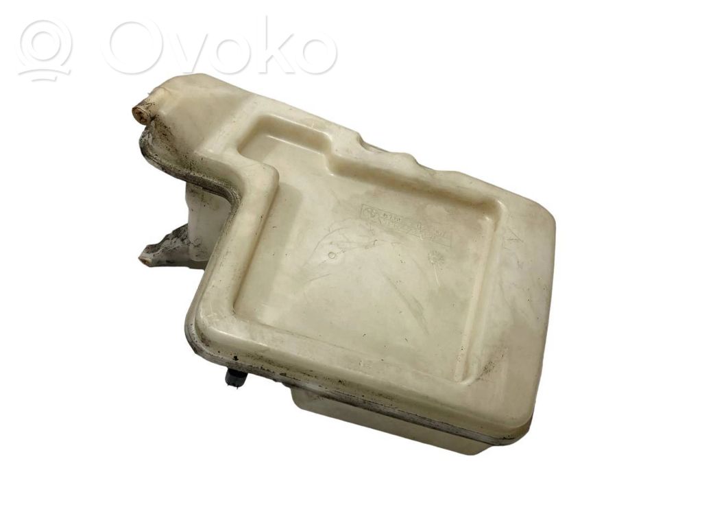 Window fluid tank