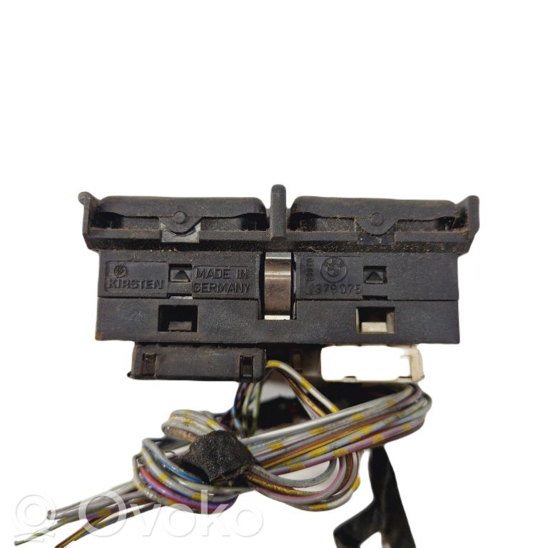 Power window switch