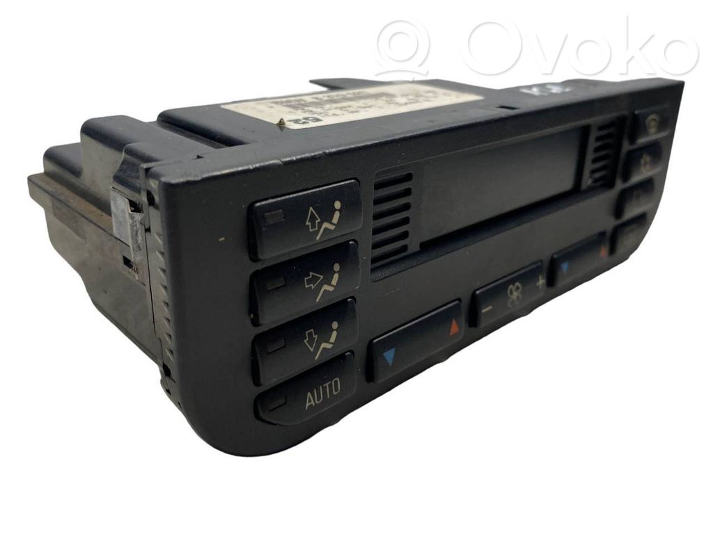 Gaisa kondicioniera / klimata kontroles / salona apsildes vadības bloks (salonā)