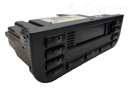 Gaisa kondicioniera / klimata kontroles / salona apsildes vadības bloks (salonā)