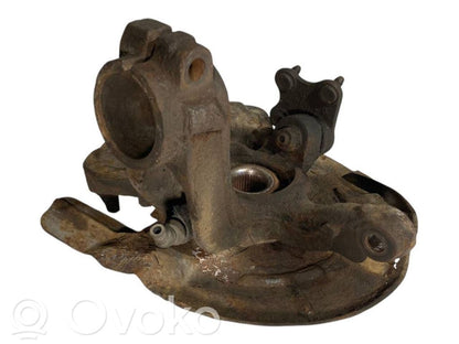 Priekšējā riteņa rumbas vārpstas šarnīrs (stupica, capfa)