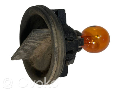 Priekšējā luktura spuldzīte