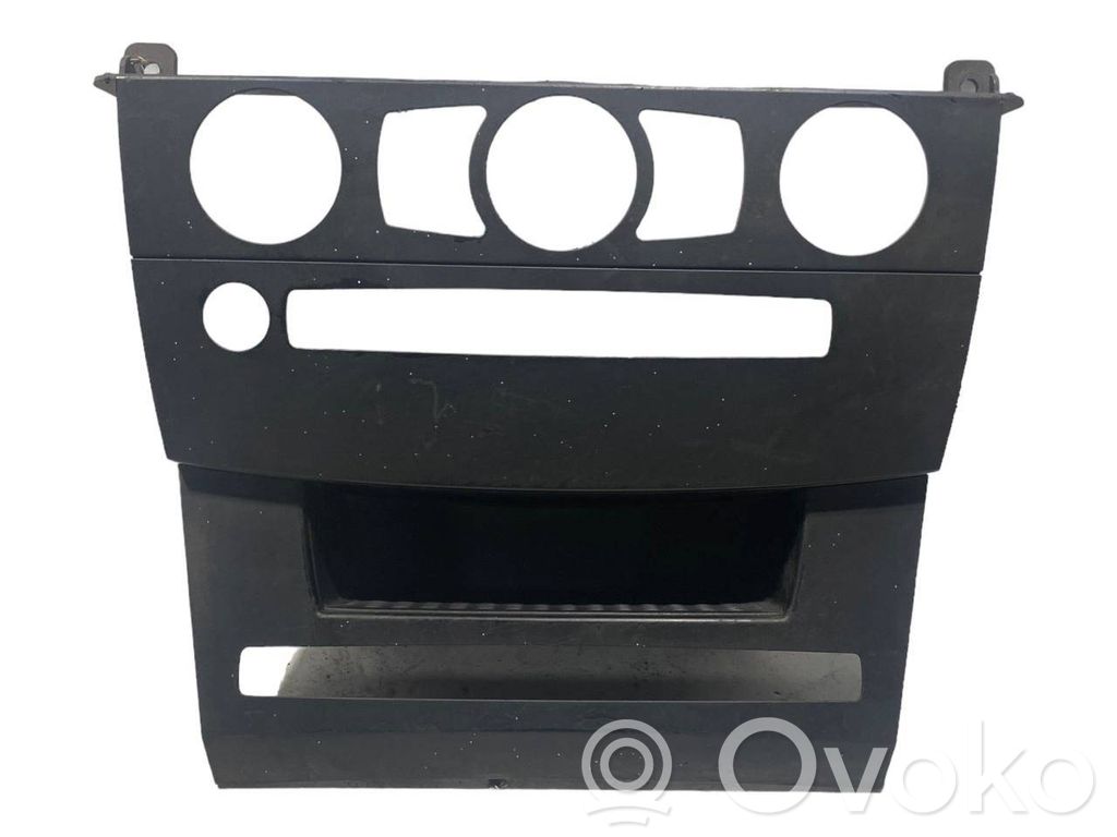 Klimata kontrole / mazā radiatora vadības dekoratīvā apdare