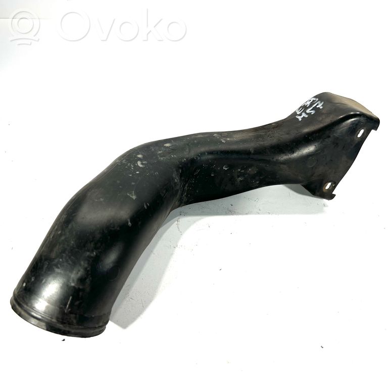 Air intake duct details