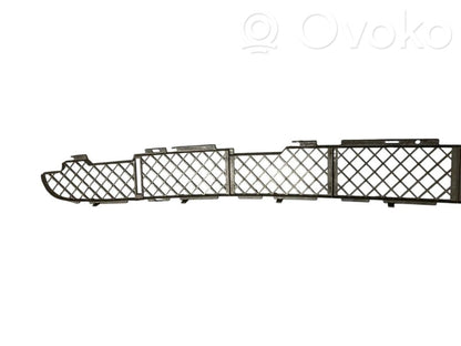 Apakšējais režģis (trīsdaļīgs)