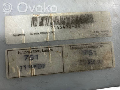 Bagāžnieka sānu apakšējās apdares panelis