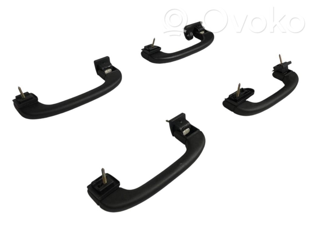 Rokturu komplekts griestiem