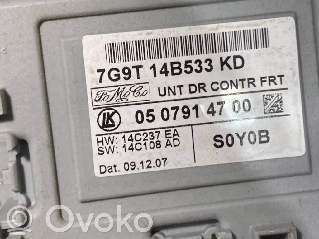 Priekšpusē elektriskā loga pacelšanas mehānisma komplekts