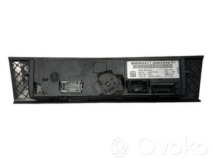 Gaisa kondicioniera / klimata kontroles / salona apsildes vadības bloks (salonā)