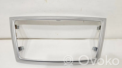 Radio/navigation decorative trim