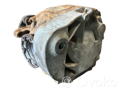 Aizmugurējais reduktors