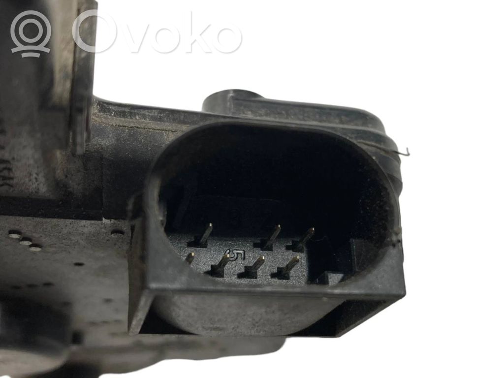 Передний замок