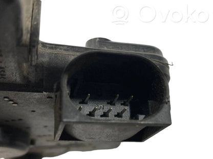 Front lock