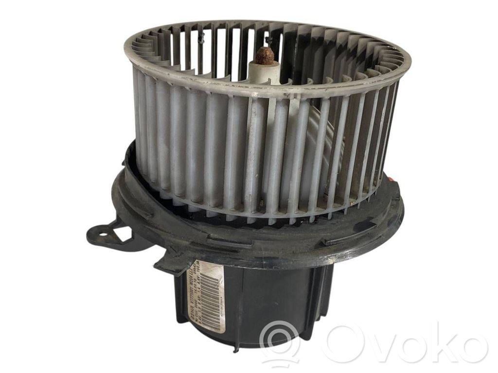 Mazā radiatora ventilators