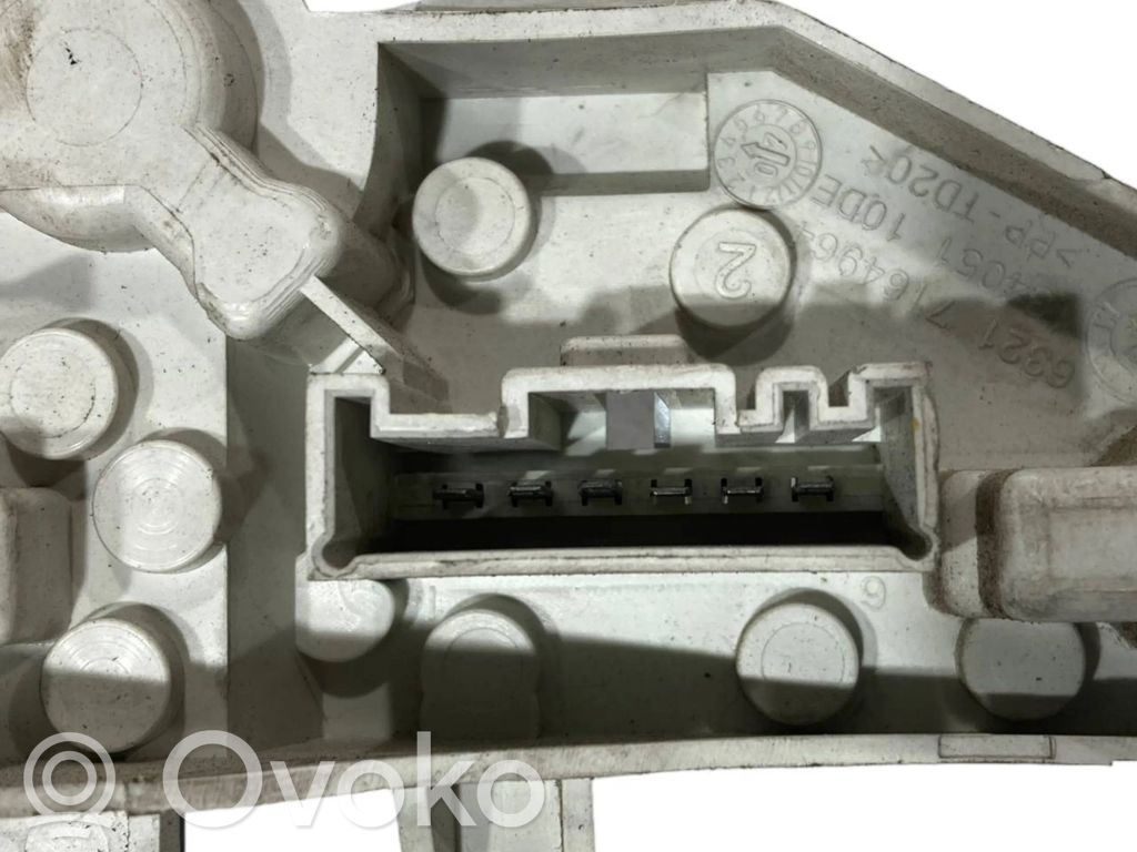 Rear lamp cover holder