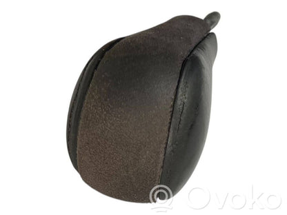 Paneļa apdare