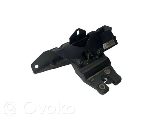 Rear cover lock