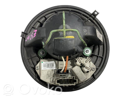 Mazā radiatora ventilators