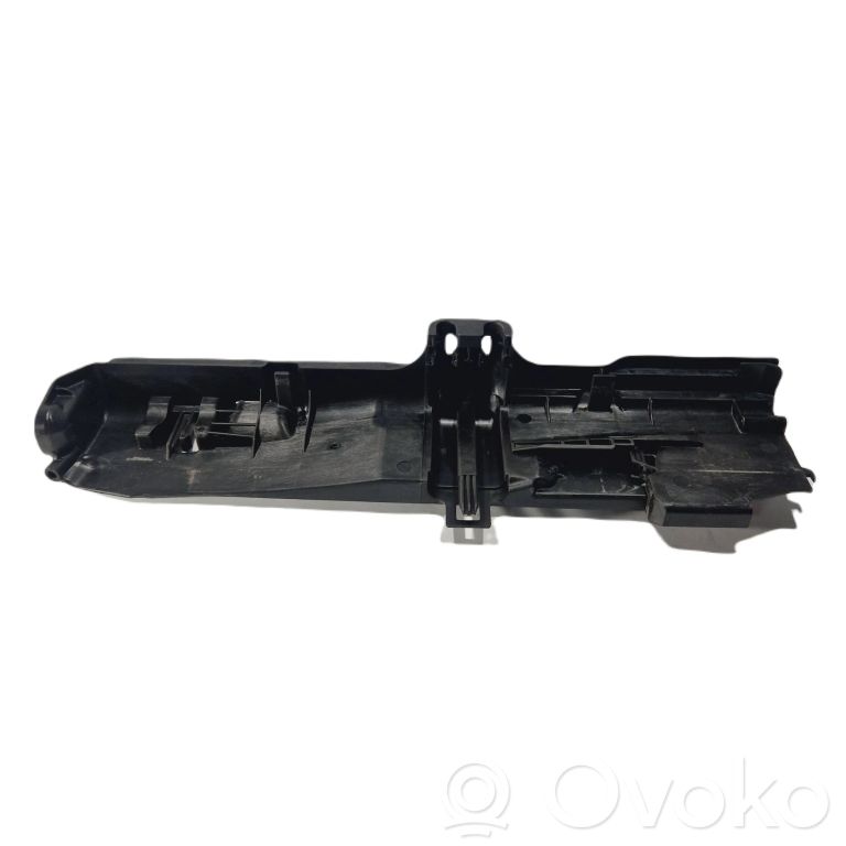 Radiator(s) holder/bracket