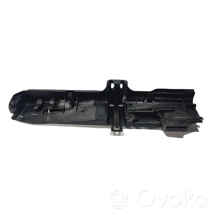 Radiator(s) holder/bracket