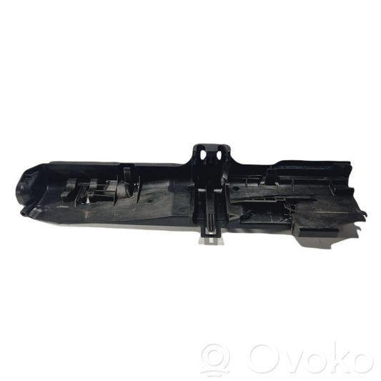 Radiator(s) holder/bracket