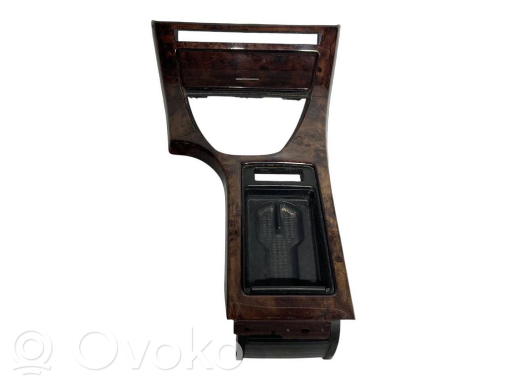 Отделка панели