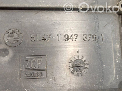 Akumulatora nostiprināšanas pamatne