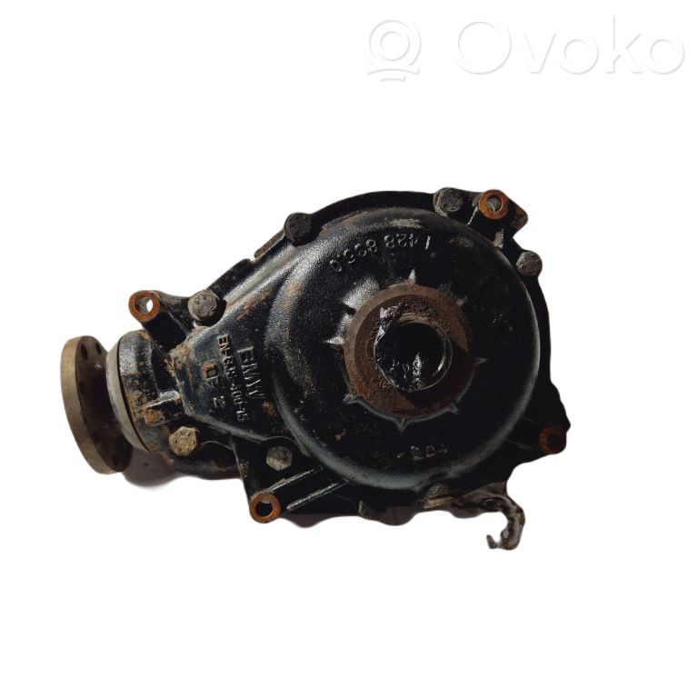 Priekšējais reduktors