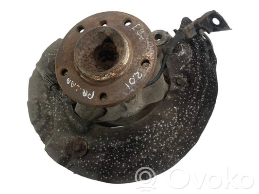 Priekšējā riteņa rumbas vārpstas šarnīrs (stupica, capfa)