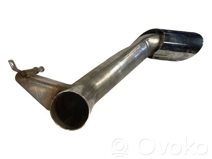 Exhaust surround trim