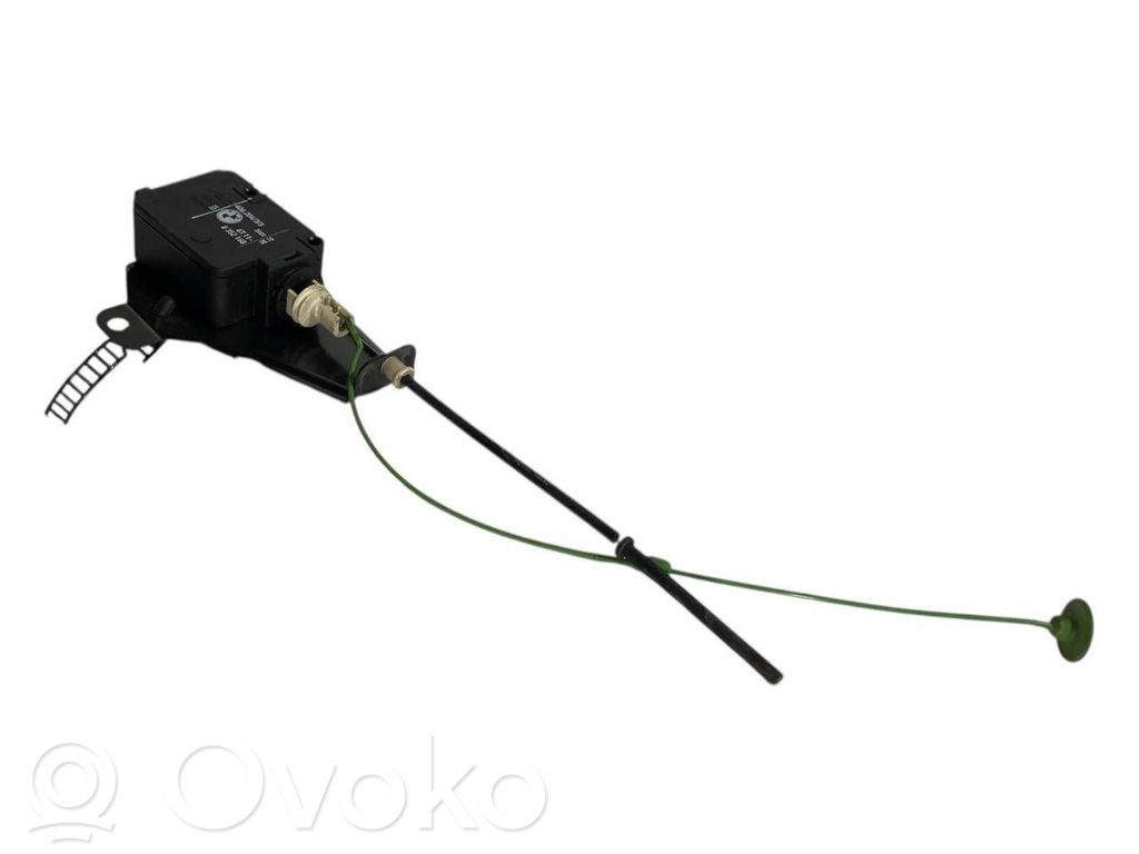 Degvielas tvertnes elektriskā slēdzene