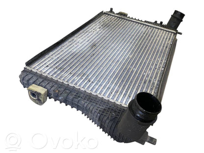 Starpdzesētāja radiators