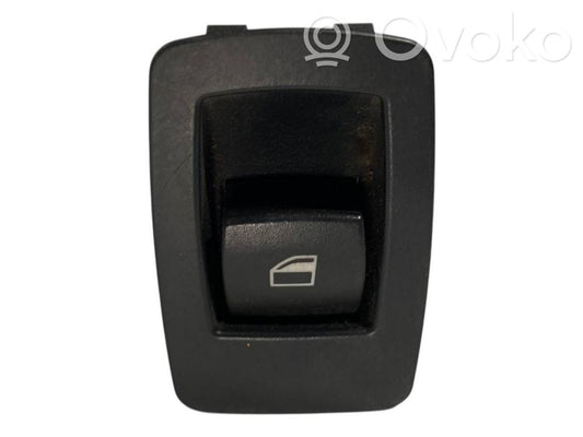 Elektrisko logu slēdzis