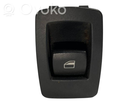 Elektrisko logu slēdzis