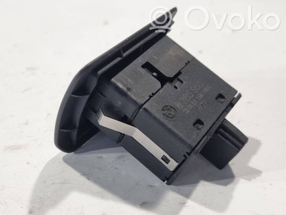 Power window switch