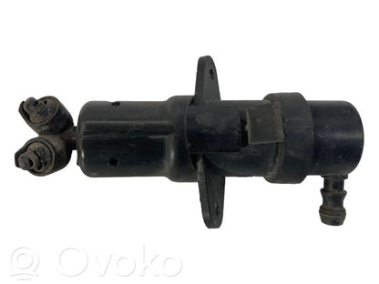 Lukturu mazgātāja sprausla (-as)