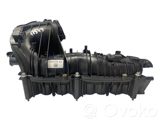 Впускной коллектор