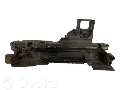 Radiatora (-u) turētājs / kronšteins