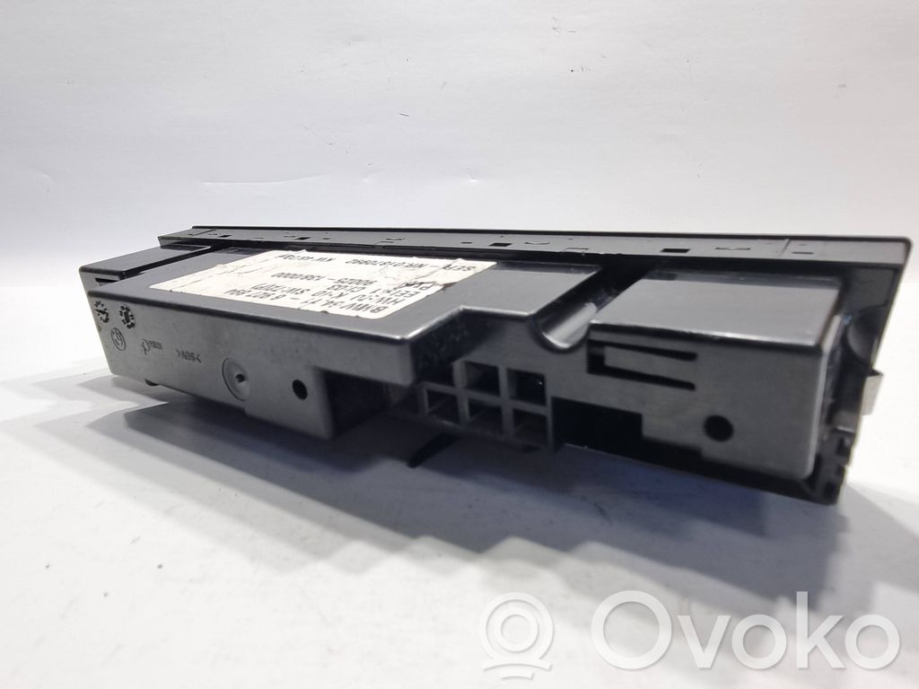 Gaisa kondicioniera / klimata kontroles / salona apsildes vadības bloks (salonā)