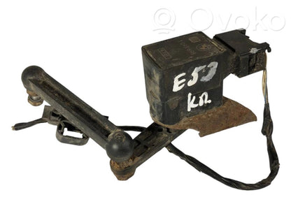 Augstuma sensors (priekšējo lukturu)