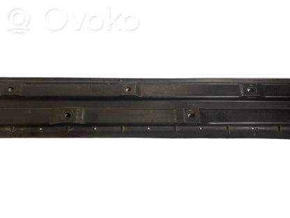 Sānu apakšas aizsardzība