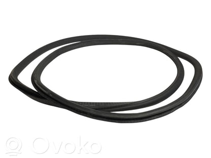 Aizmugurē apdares gumija (virsbūvē)