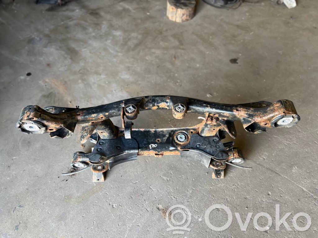 Aizmugurējais tilts