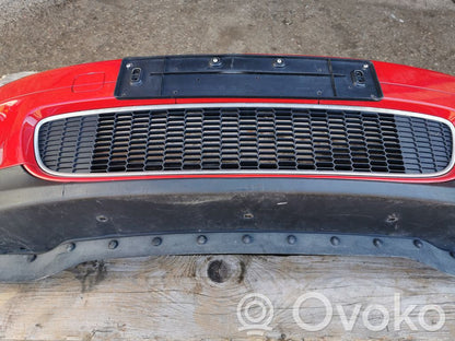 Передний бампер