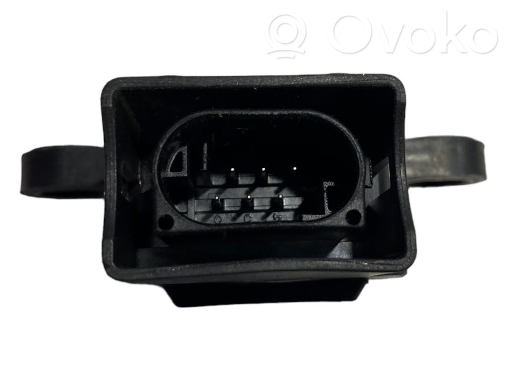 ESP (elektroniskās stabilitātes programmas) sensors (paātrinājuma sensors)