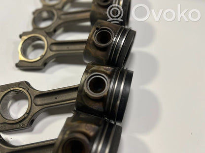 Piston with connecting rod