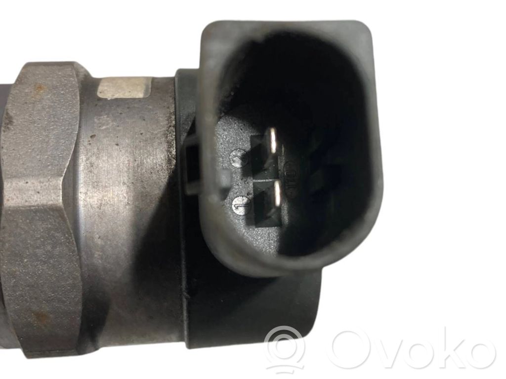 Degvielas spiediena regulators