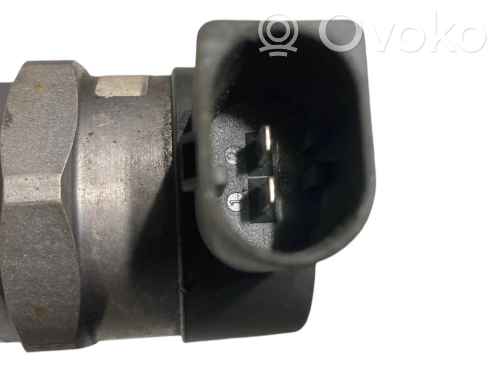 Fuel pressure regulator