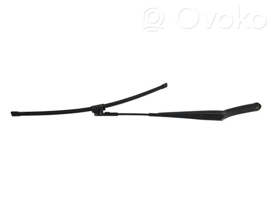 Priekšējā loga tīrītāja kājiņa